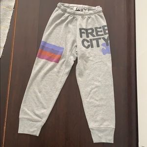 free city crop sweatpants